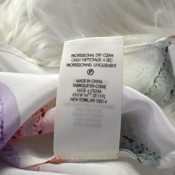 Alice + Olivia | Eli Macaron Print Flutter Blouse - Picture 8 of 8